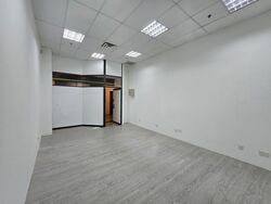 The Riverwalk (D1), Office #550416481